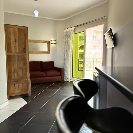 Royal Beach Serviced Apartments Hurghada Exterior photo