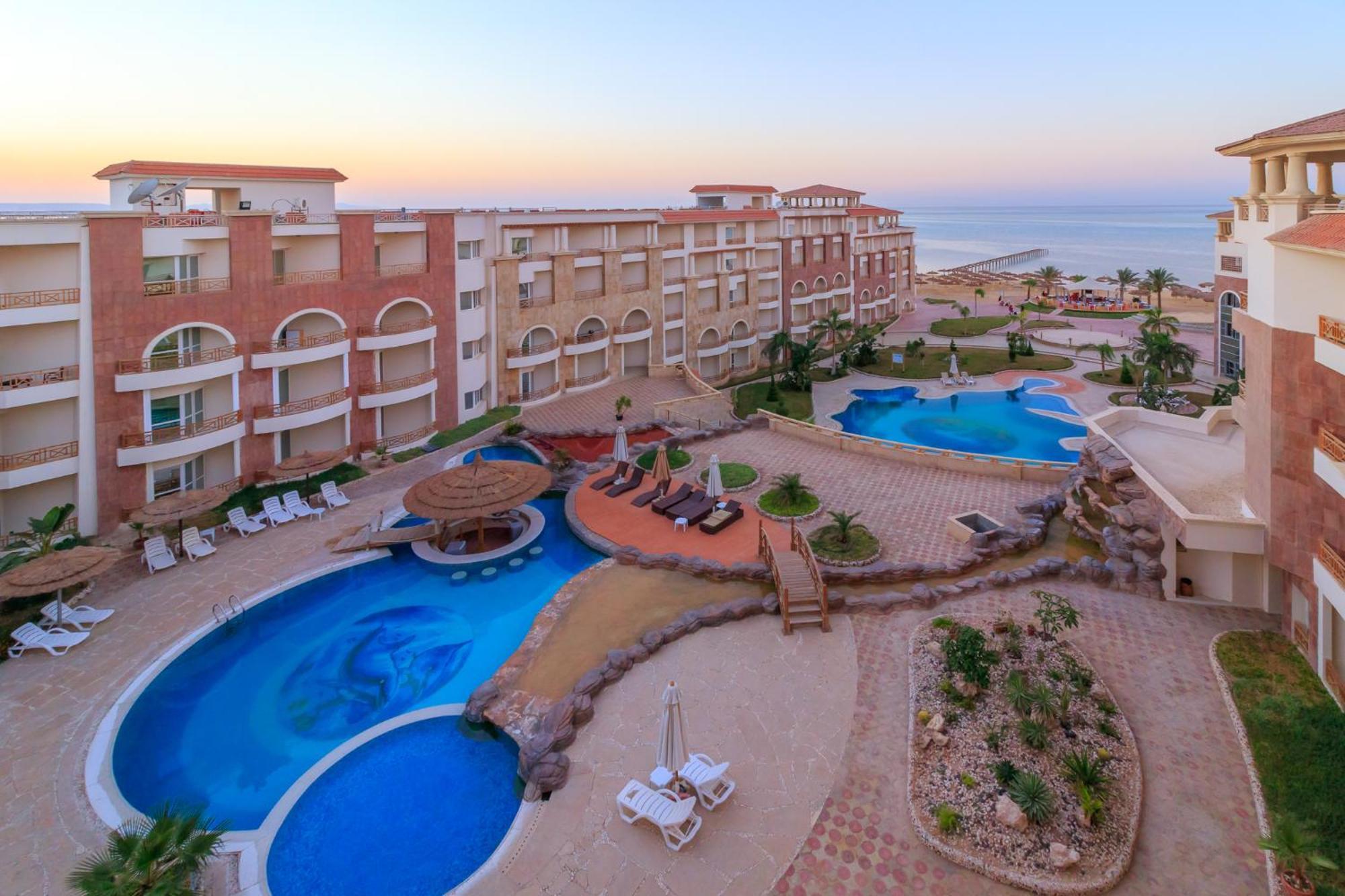 Ośrodek wypoczynkowy Royal Serviced 4*