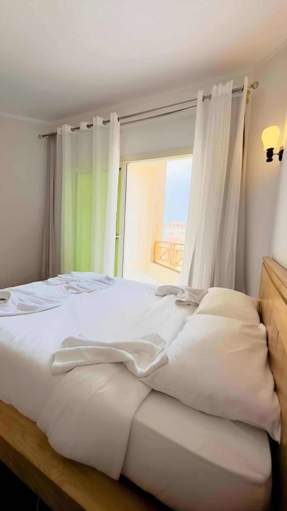 Resort Royal Serviced 4*